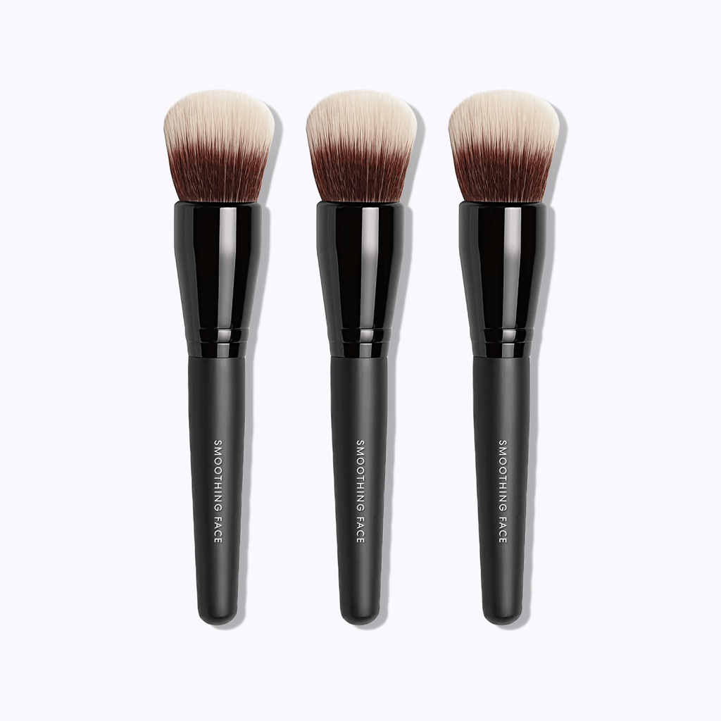 bareMinerals Smoothing Face Brush